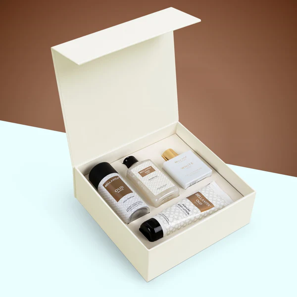 OUD WHITE Premium Gift Set - Image 3